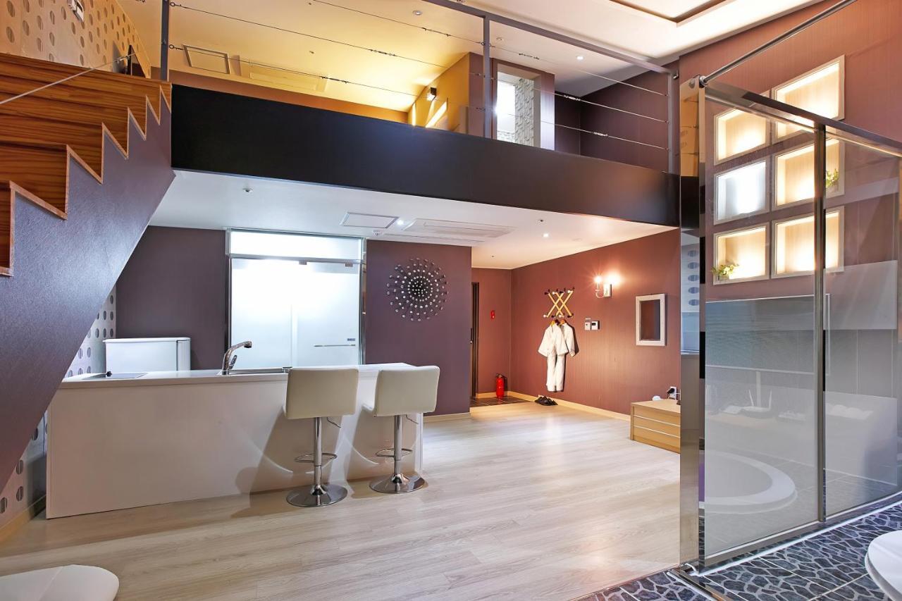 Dome Hotel Geoje Dış mekan fotoğraf